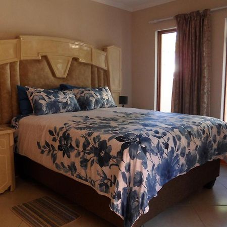 Garden Wing Upington Exterior foto